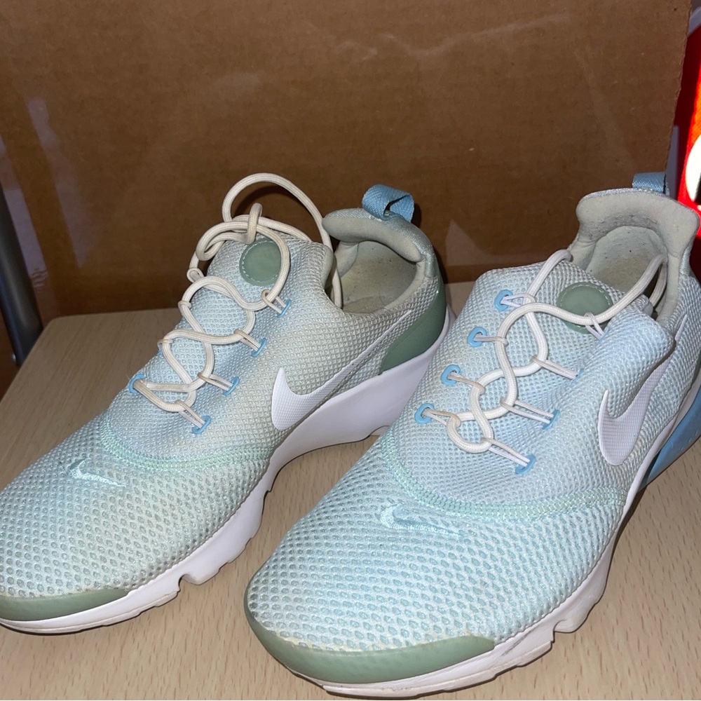 Nike Presto women’s 7